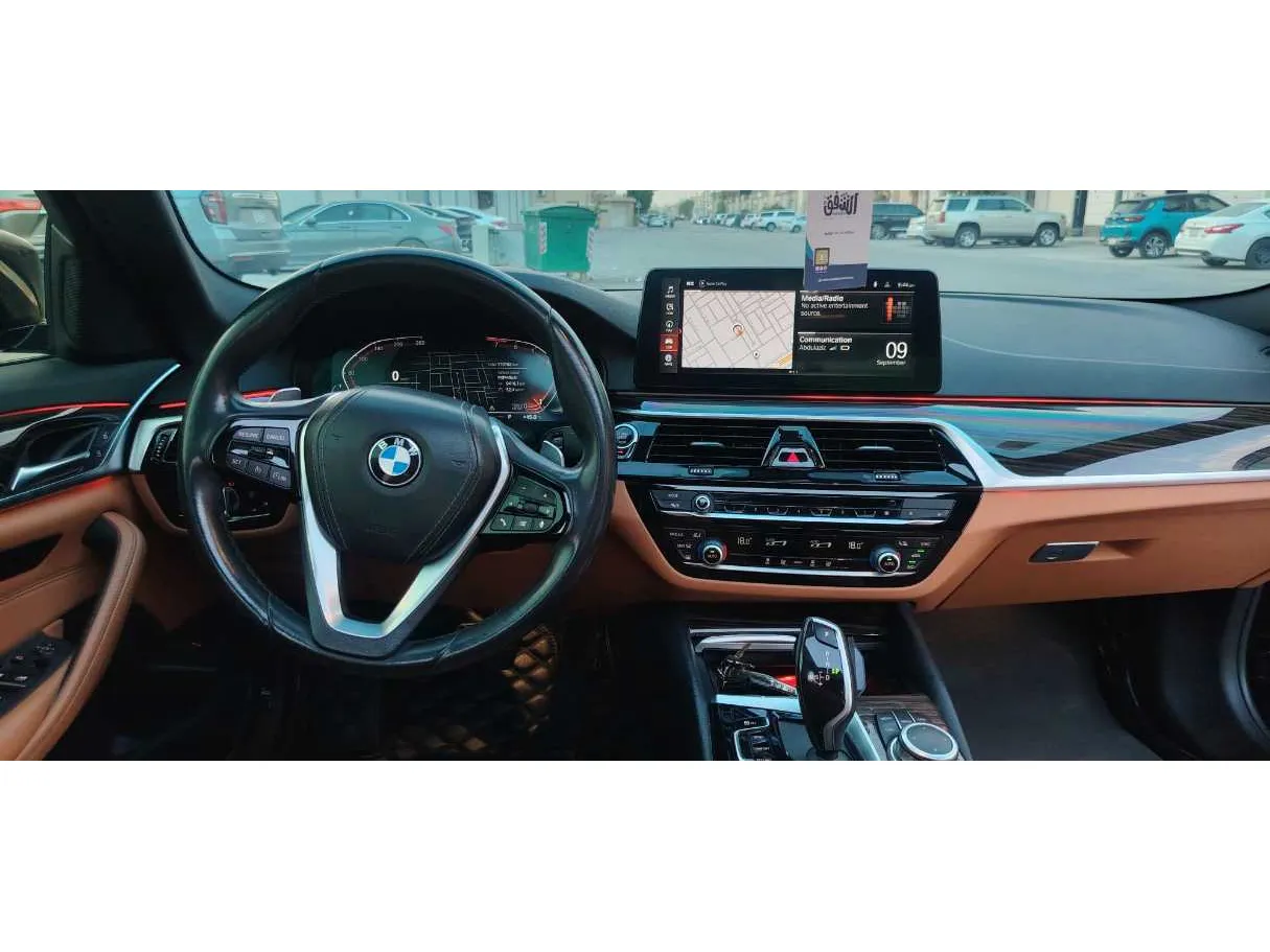 Car image 22