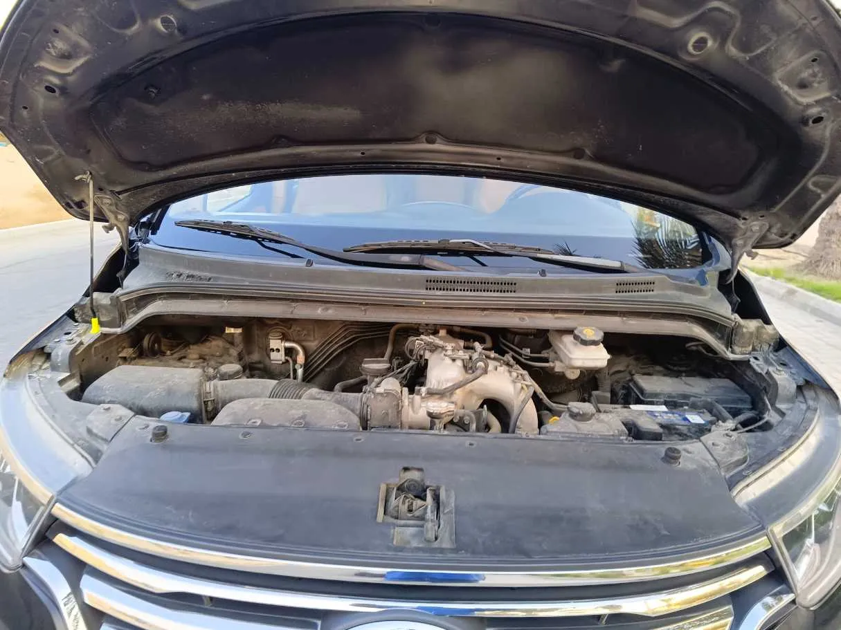 Car image 35