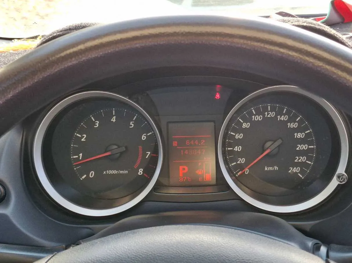 Car image 17