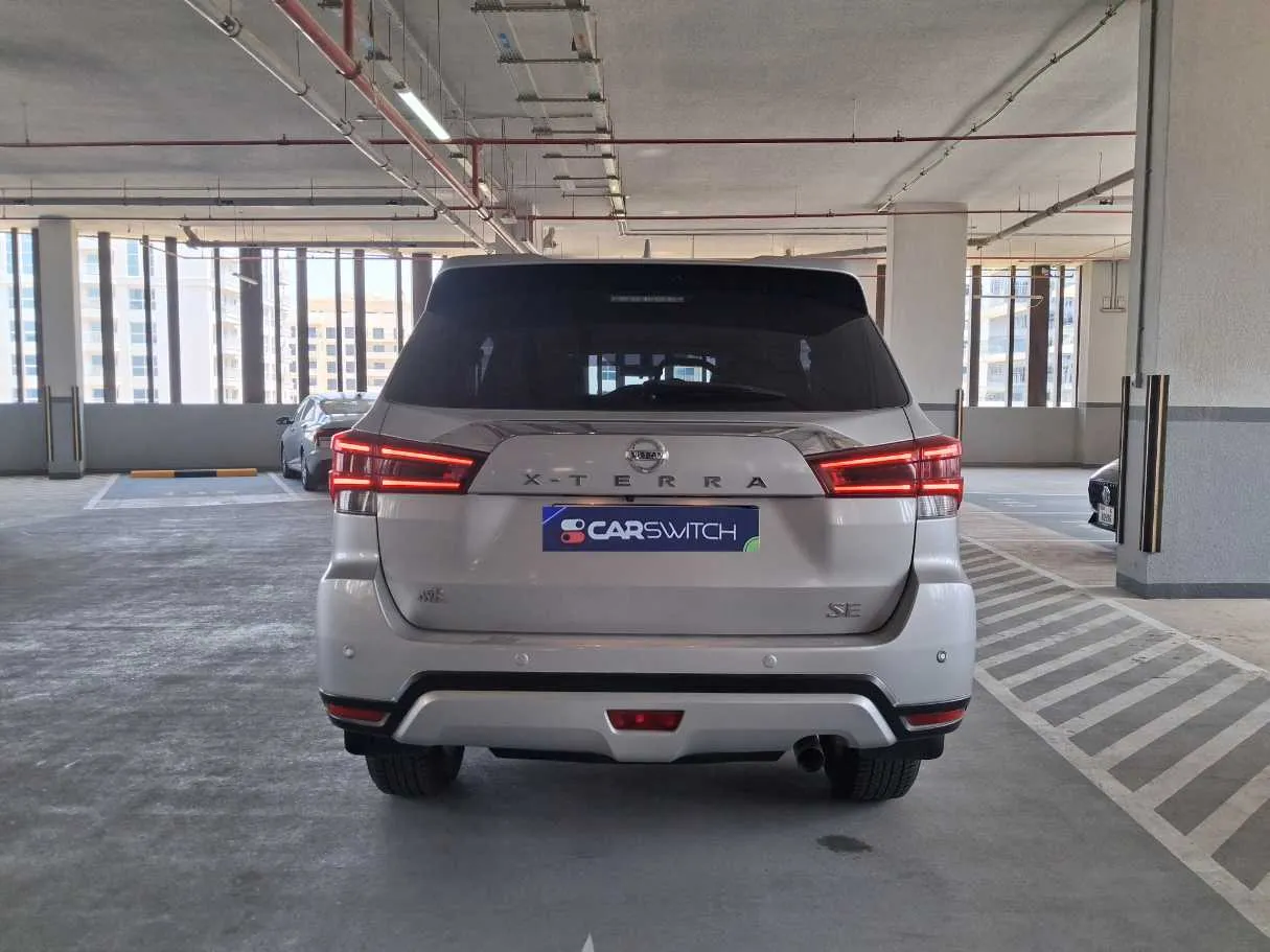 Car image 6