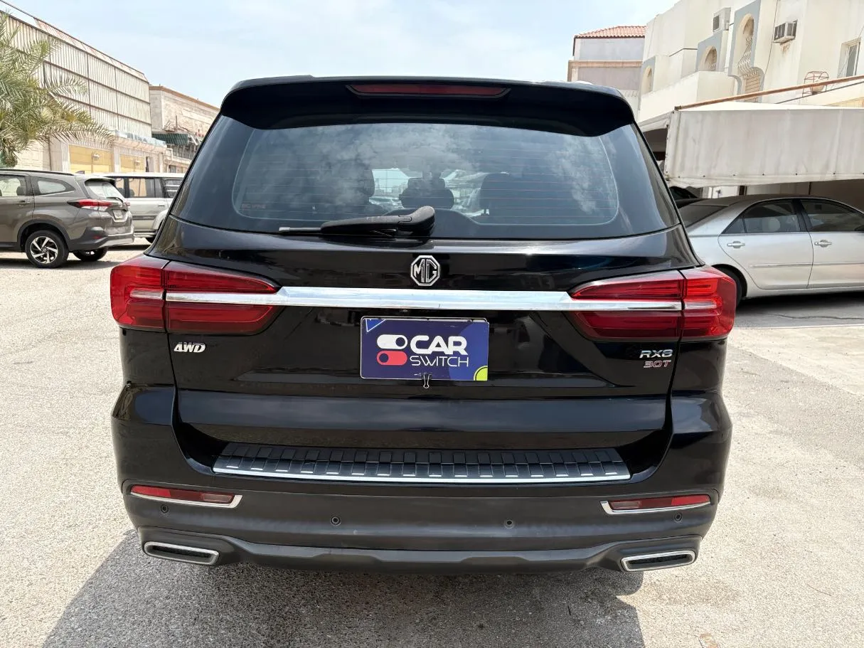 Car image 6