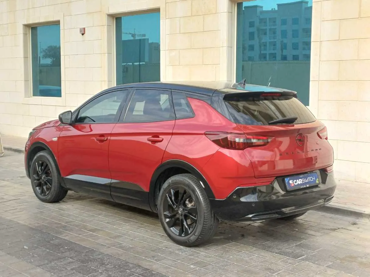 Car image 7