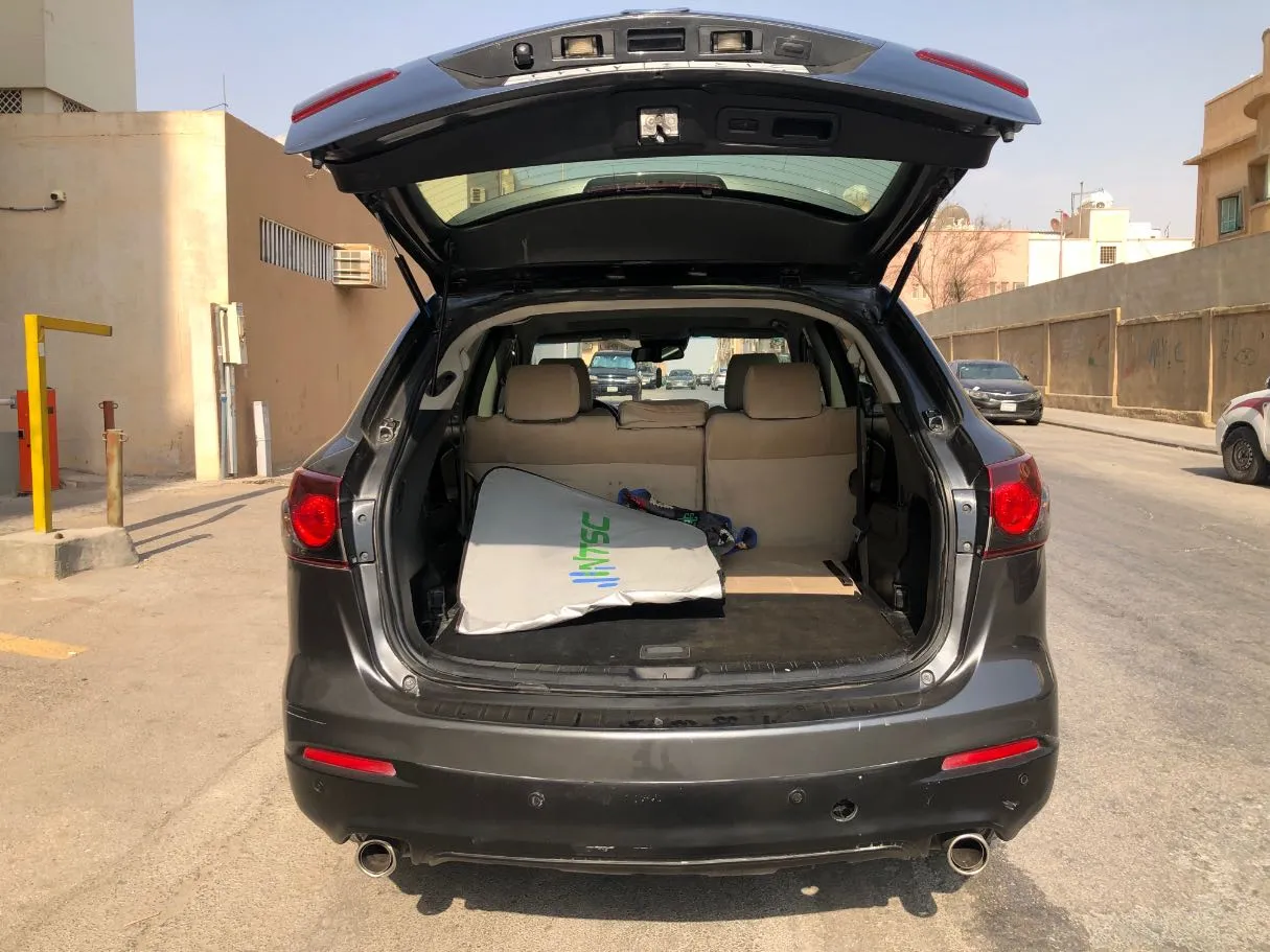 Car image 21