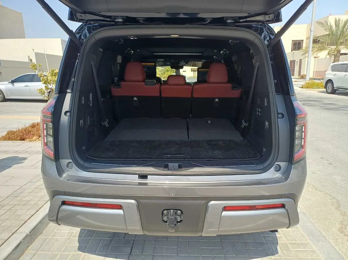 Car image 28