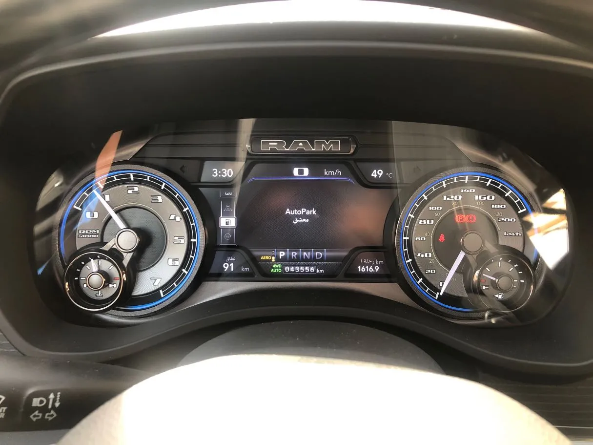 Car image 20