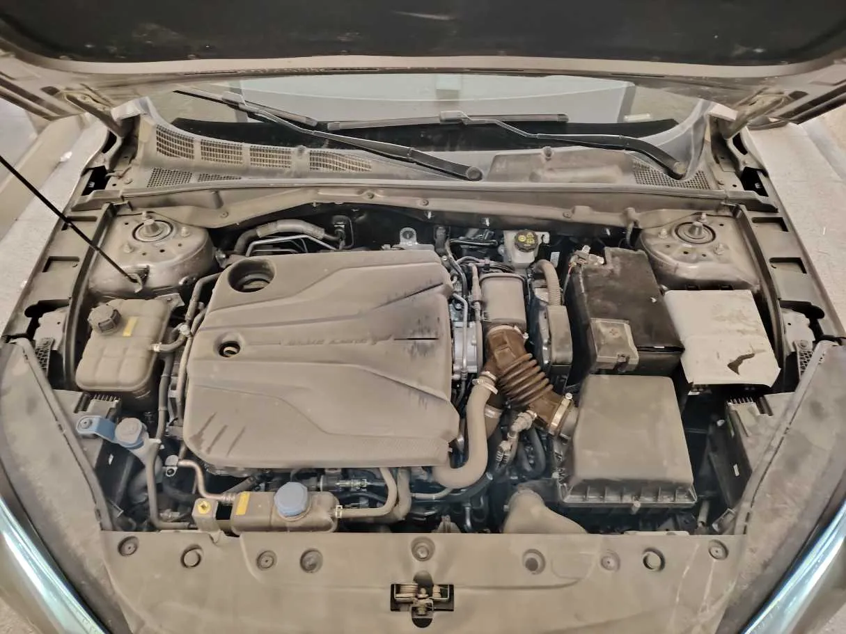 Car image 36
