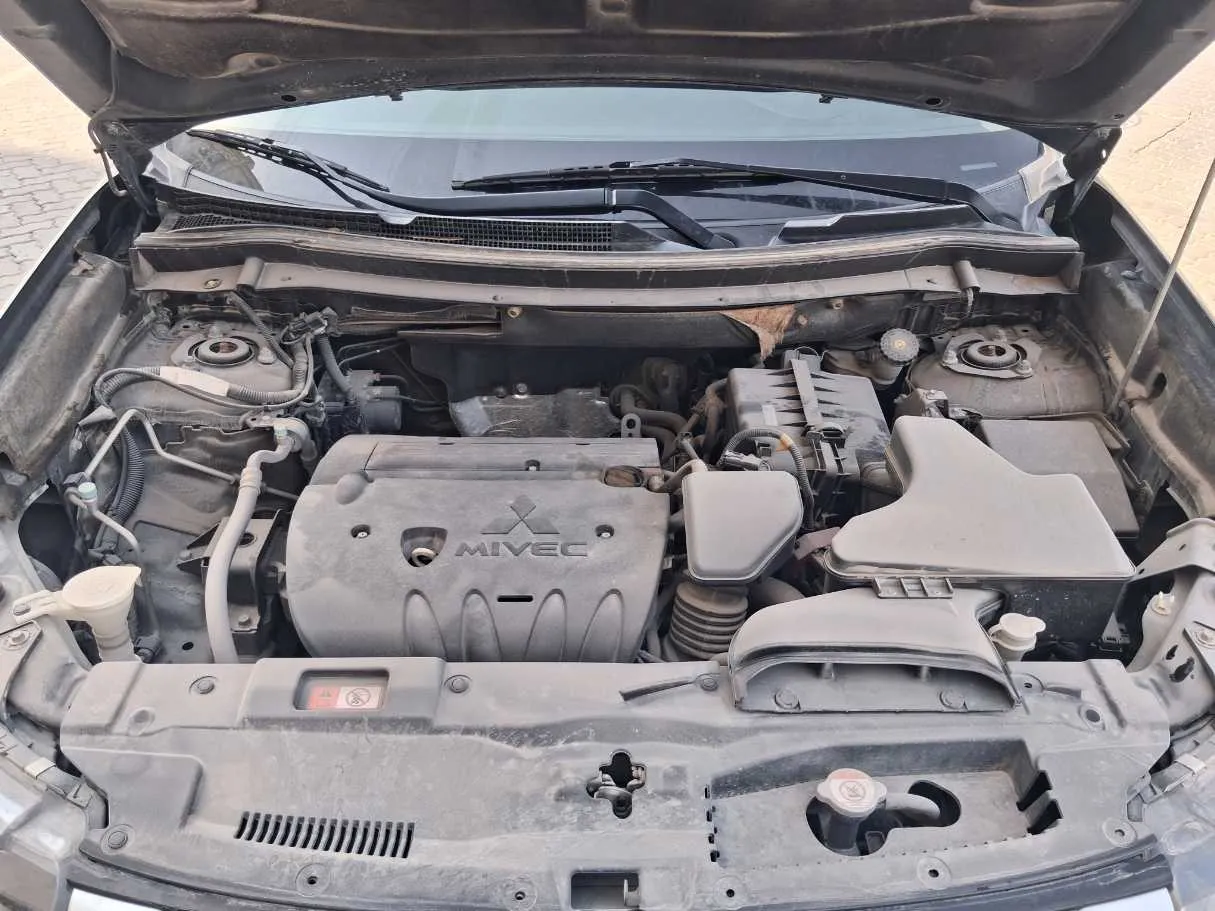 Car image 22