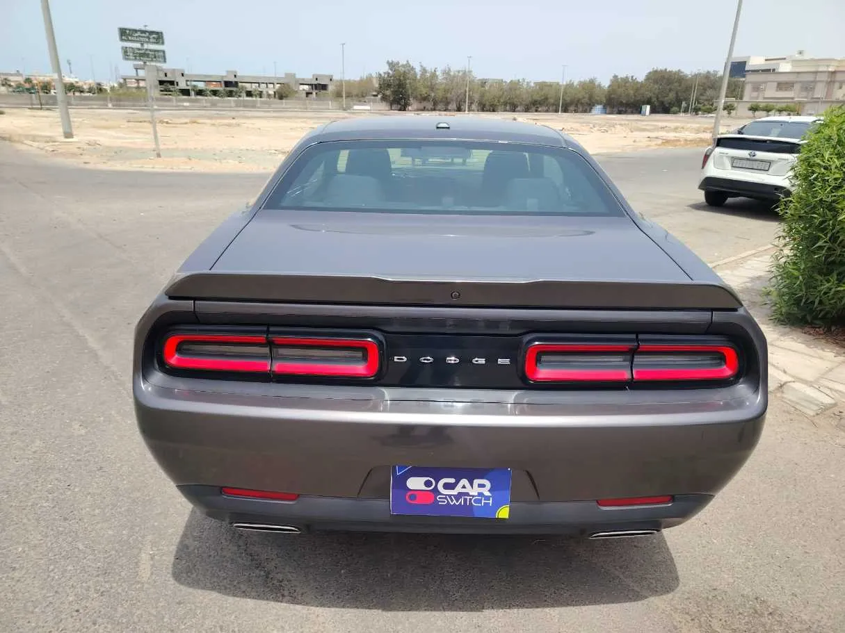 Car image 6