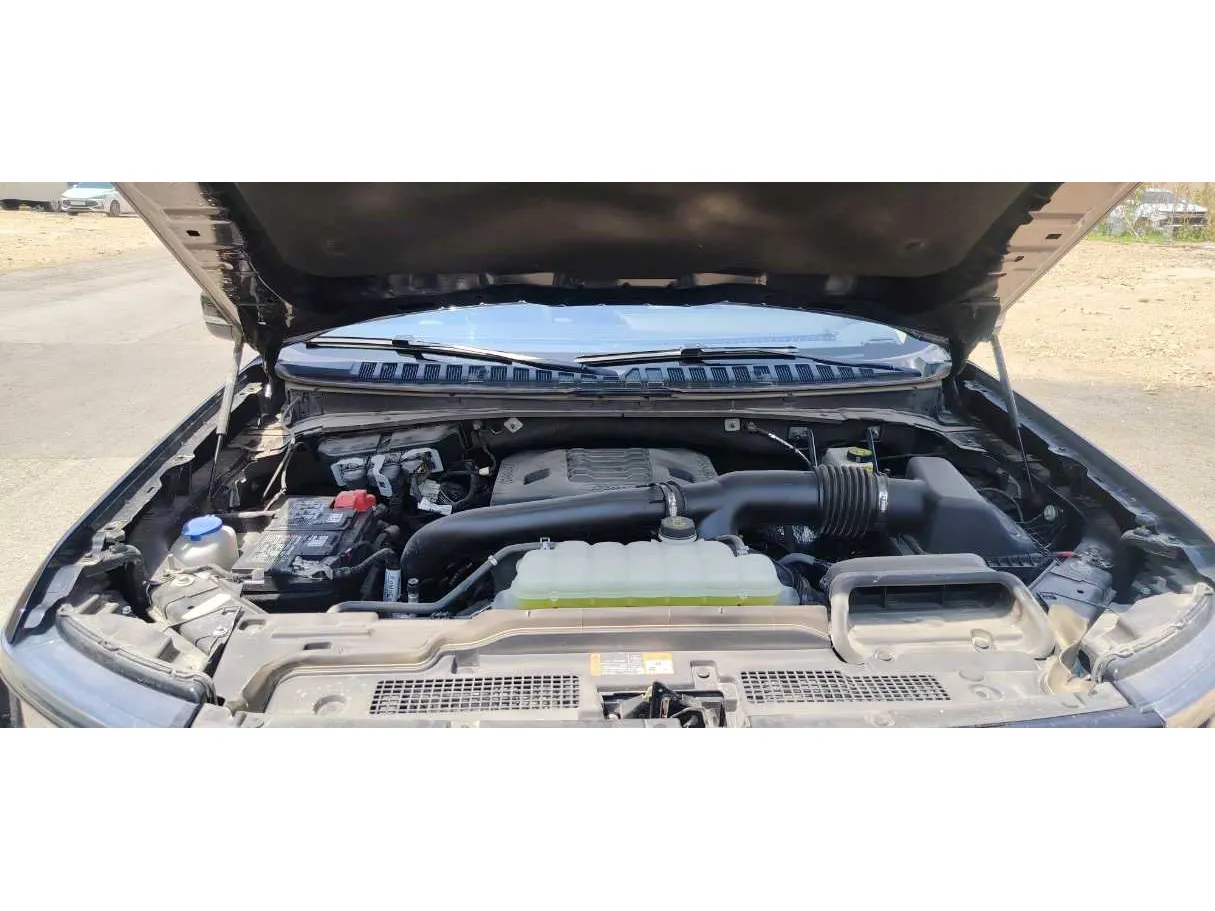 Car image 33