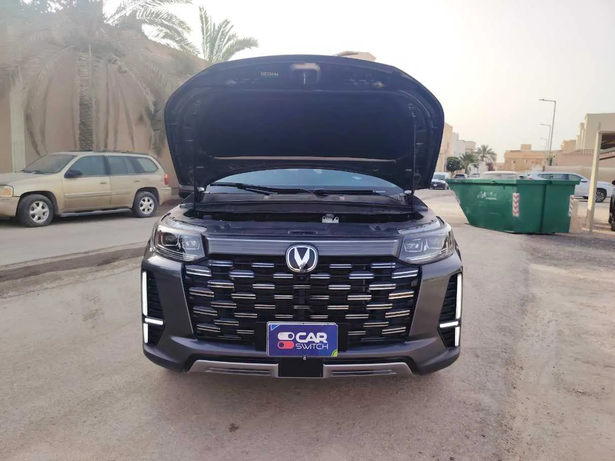 Car image 33