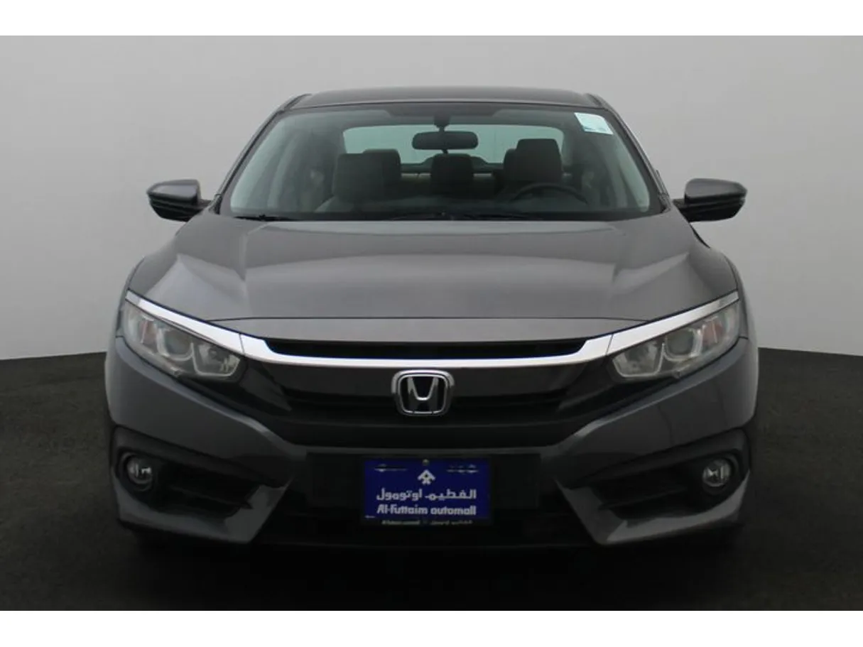 Car image 11