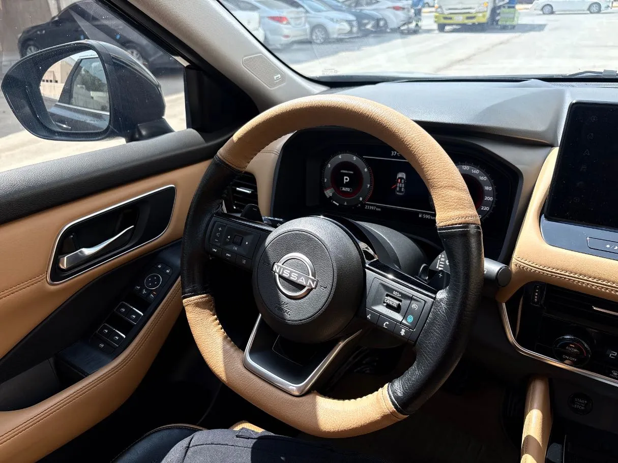 Car image 21