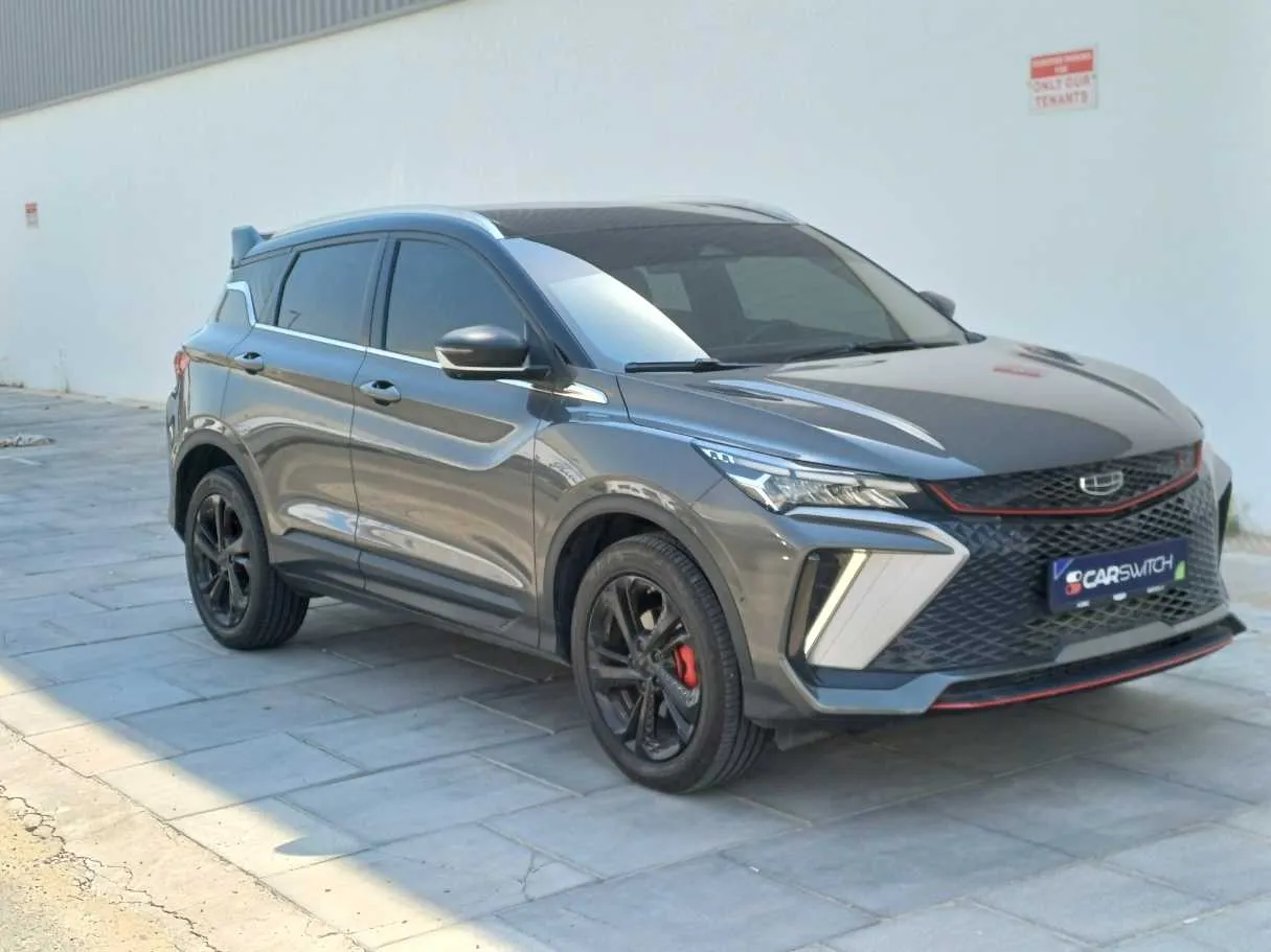 Car image 3