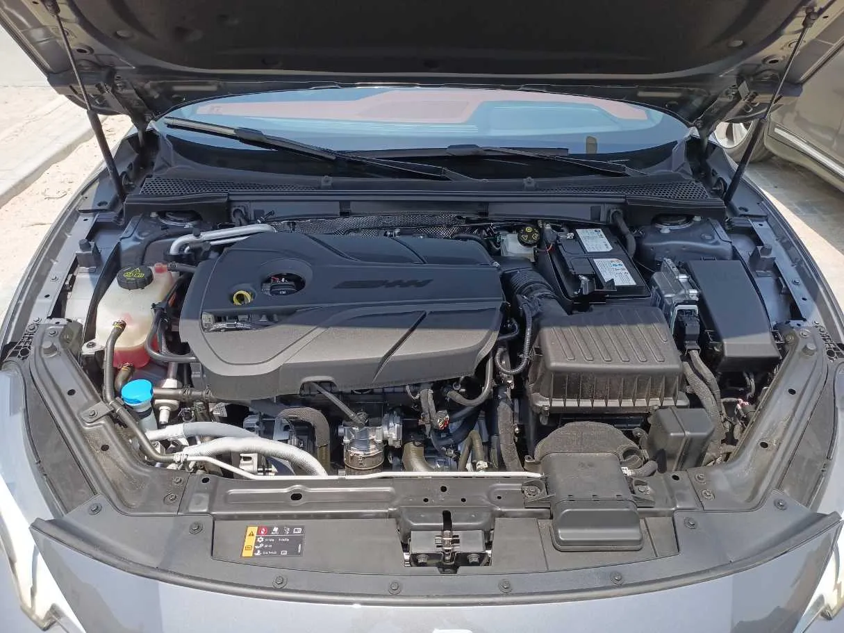 Car image 26