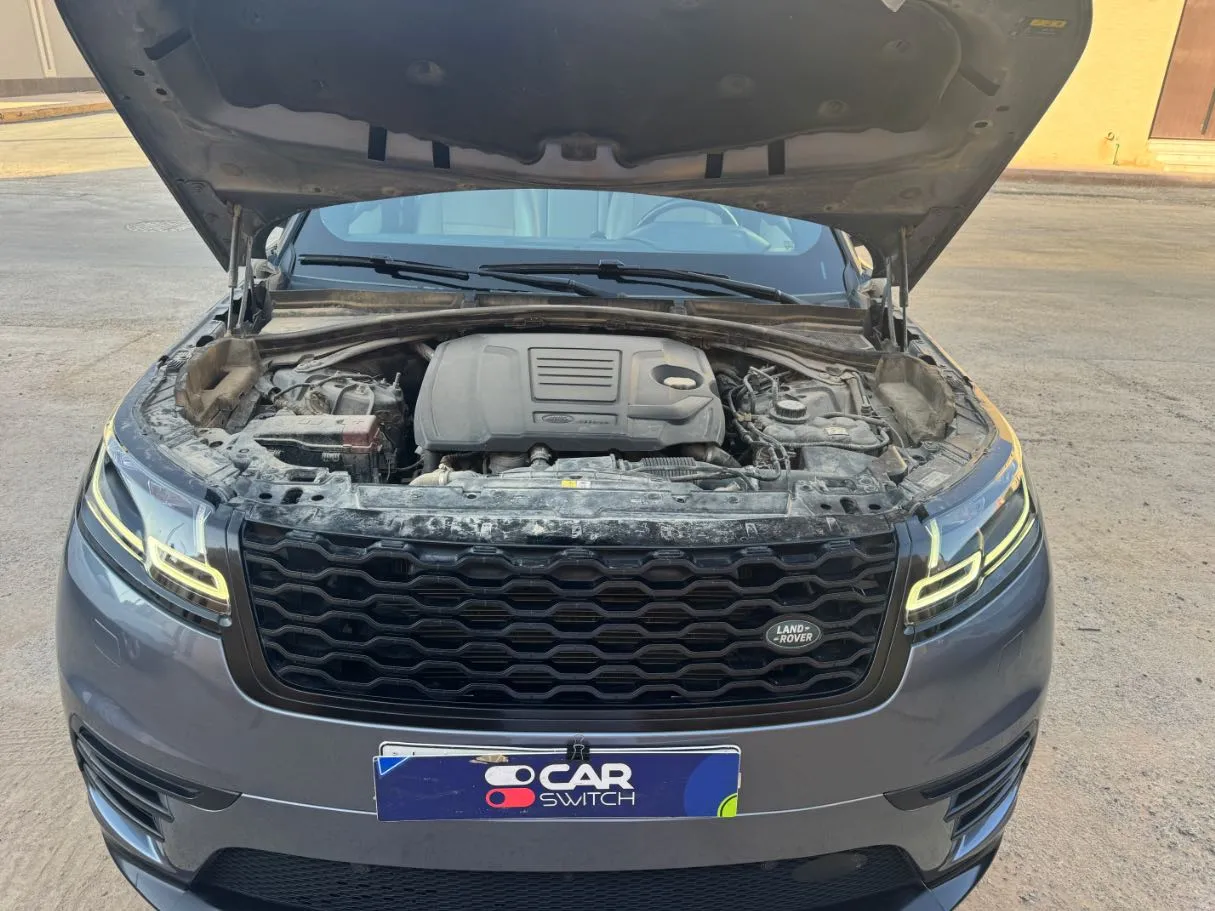 Car image 22