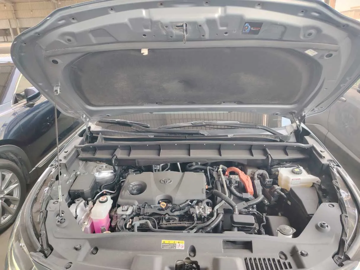 Car image 31