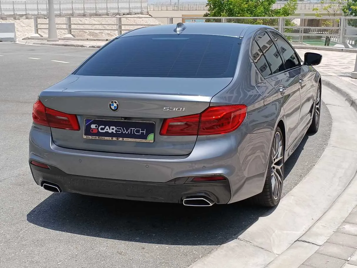 Car image 5