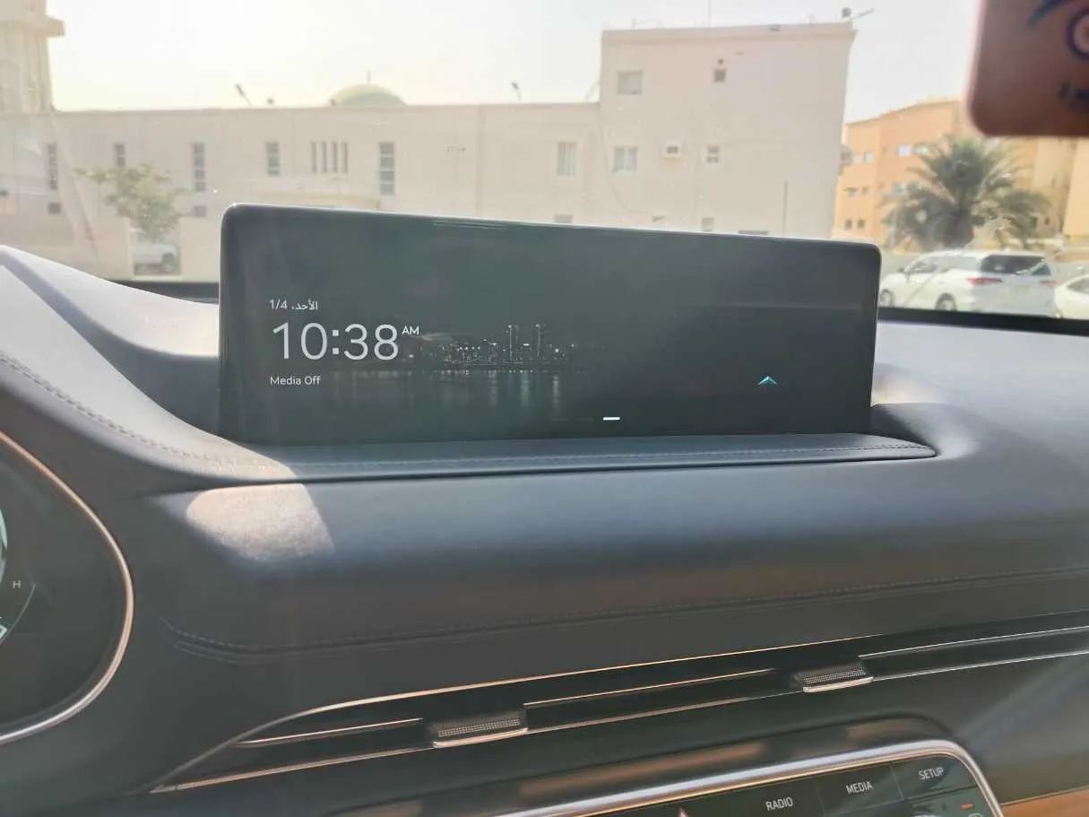 Car image 26