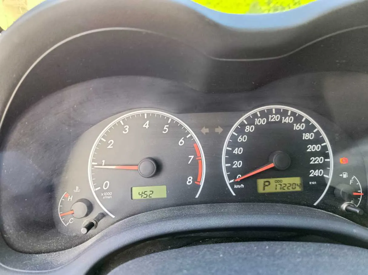 Car image 29