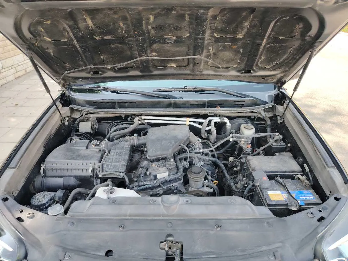 Car image 37