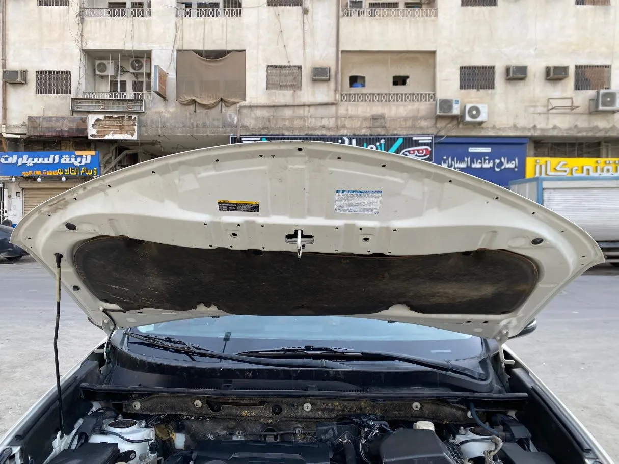 Car image 31