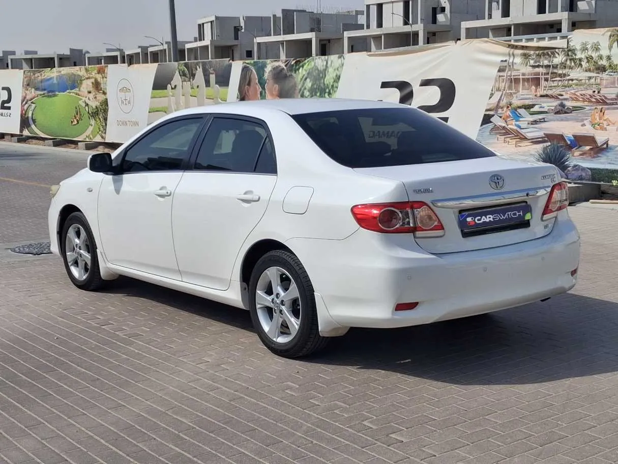Car image 7