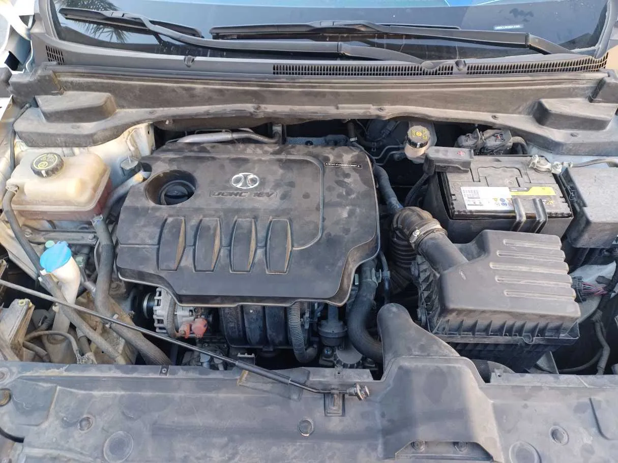 Car image 22