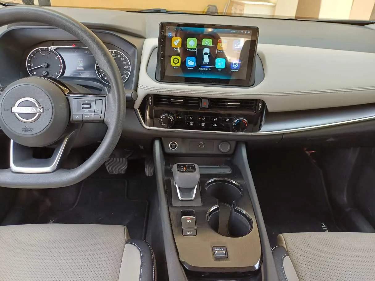 Car image 15
