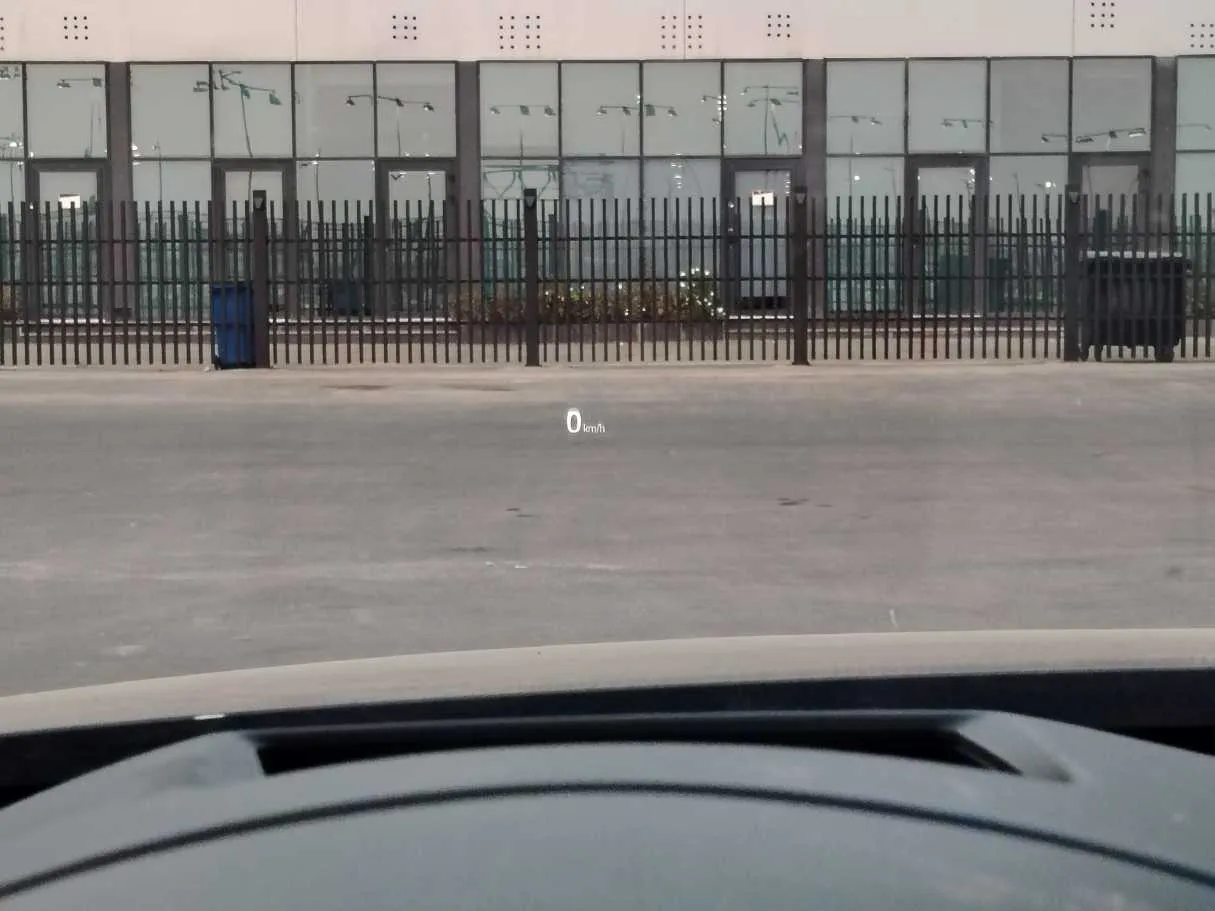 Car image 35