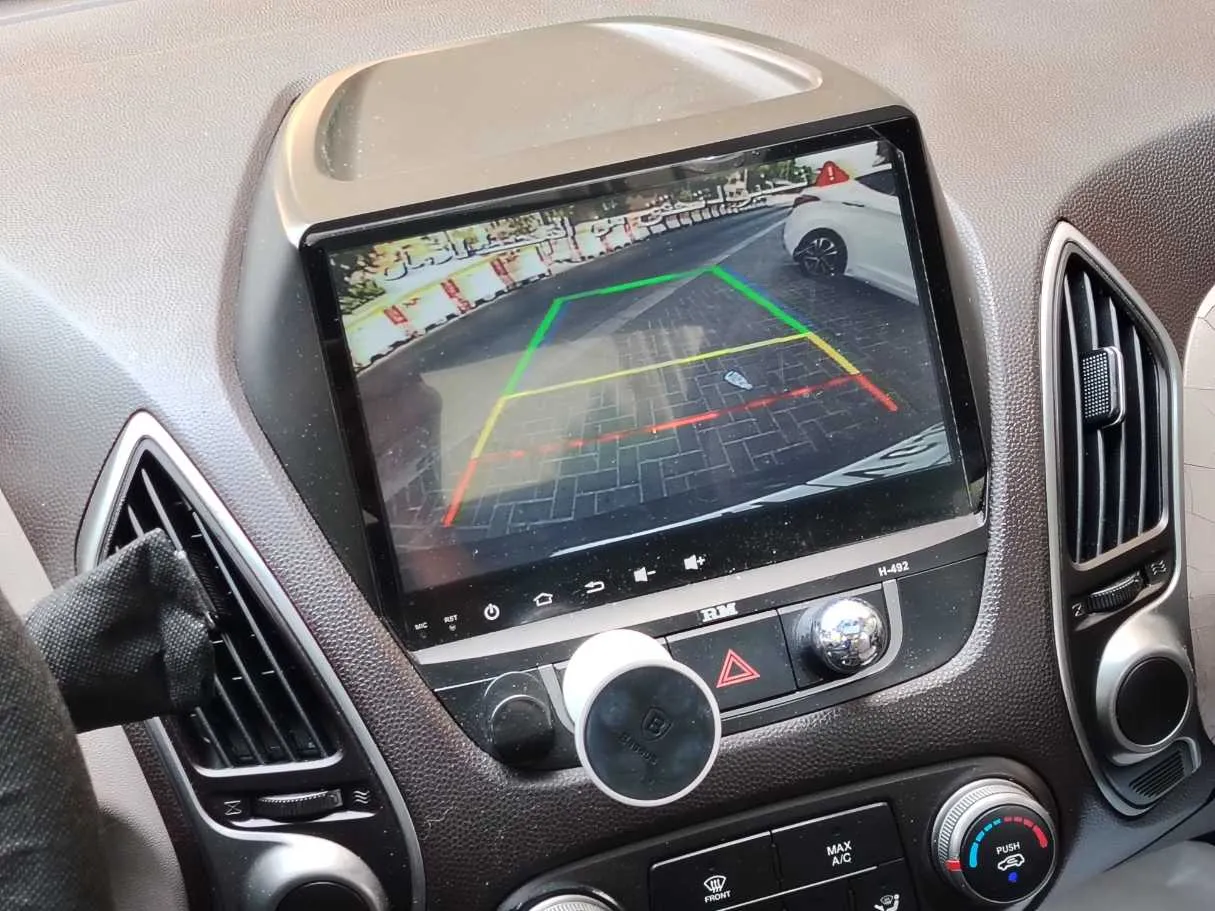Car image 22