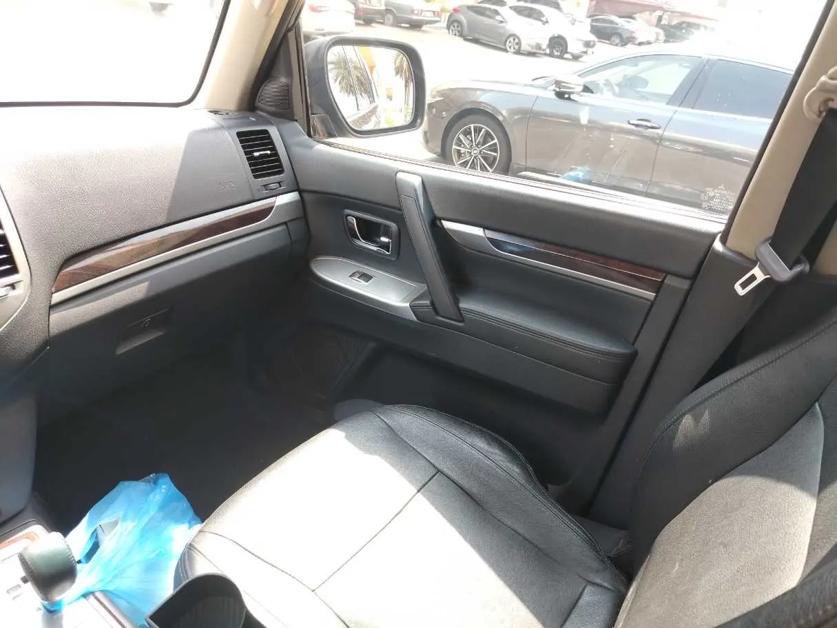 Car image 31