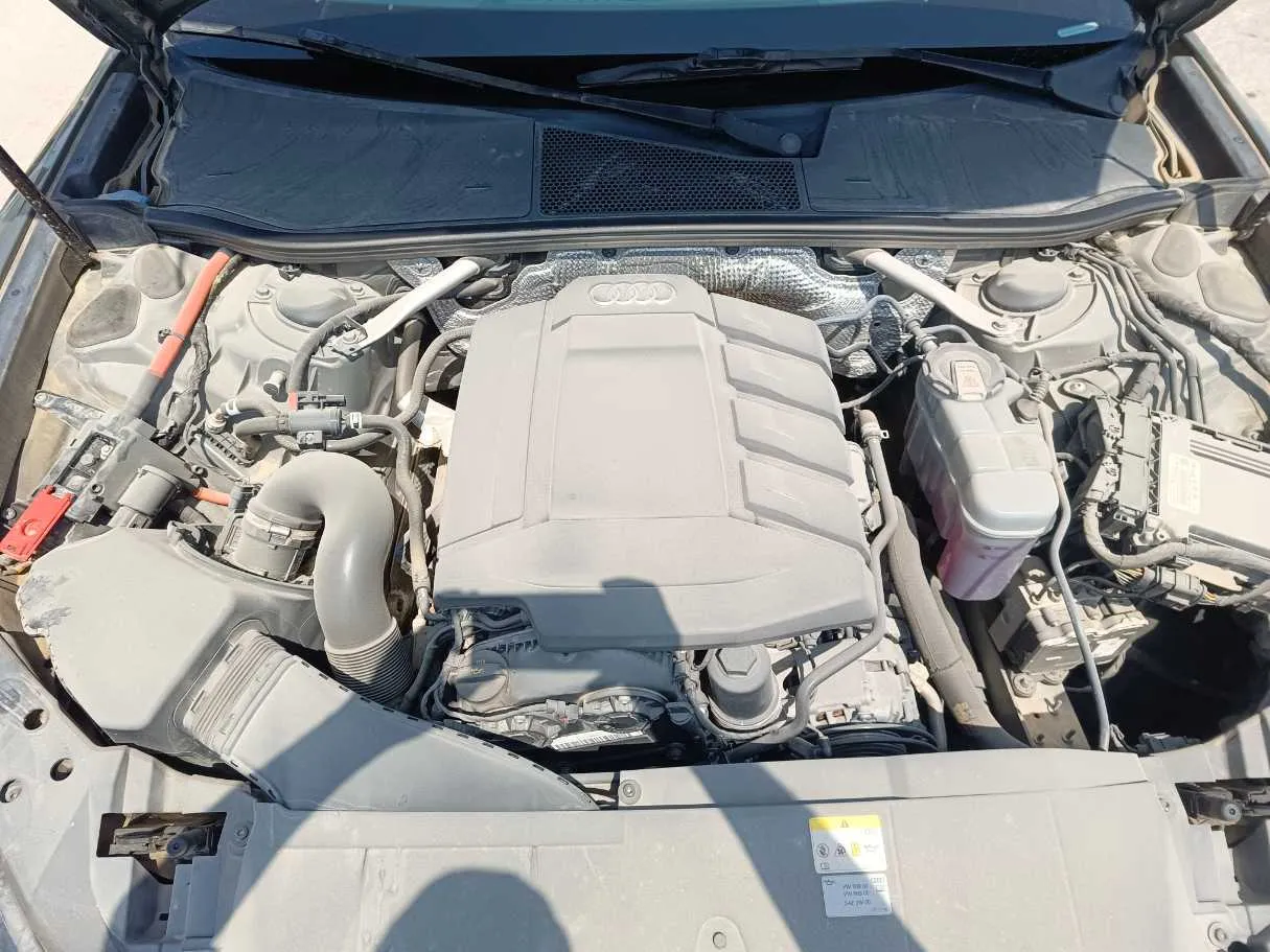 Car image 36