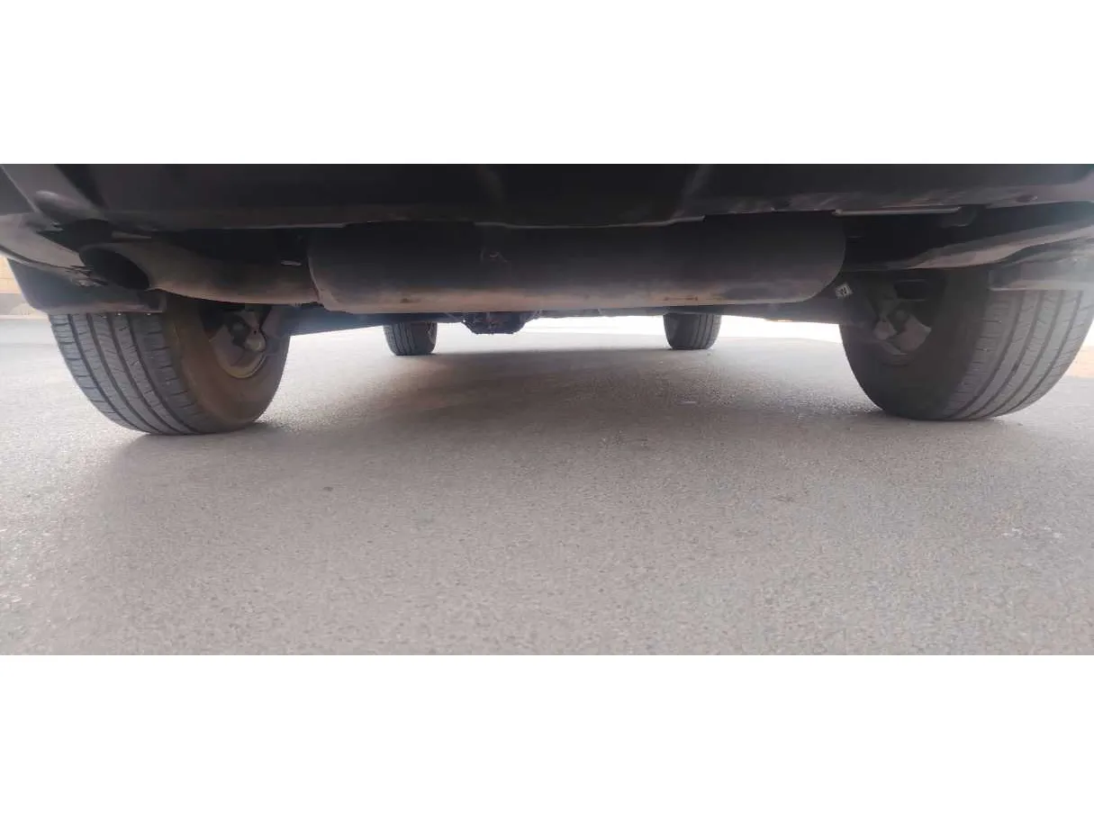 Car image 33