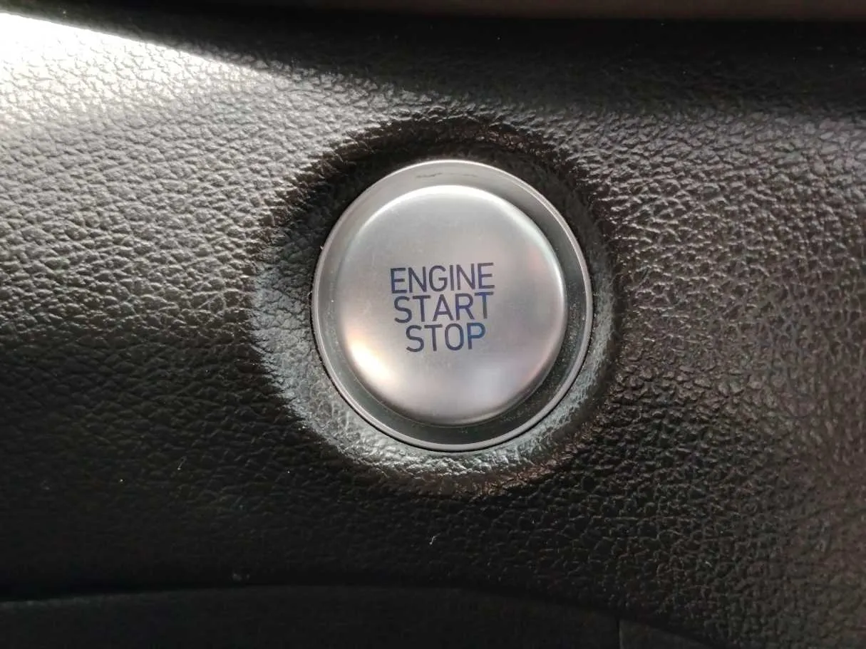 Car image 31
