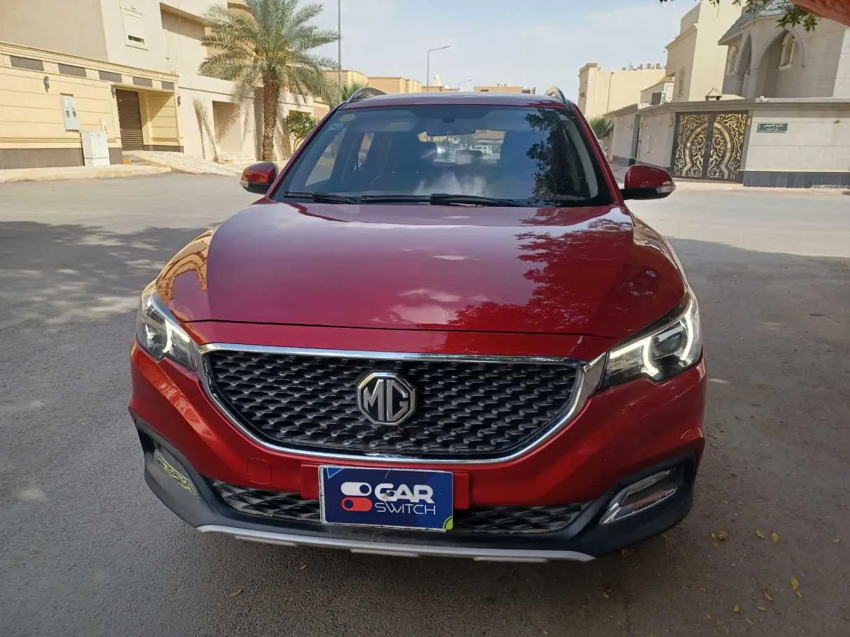 Car image 2