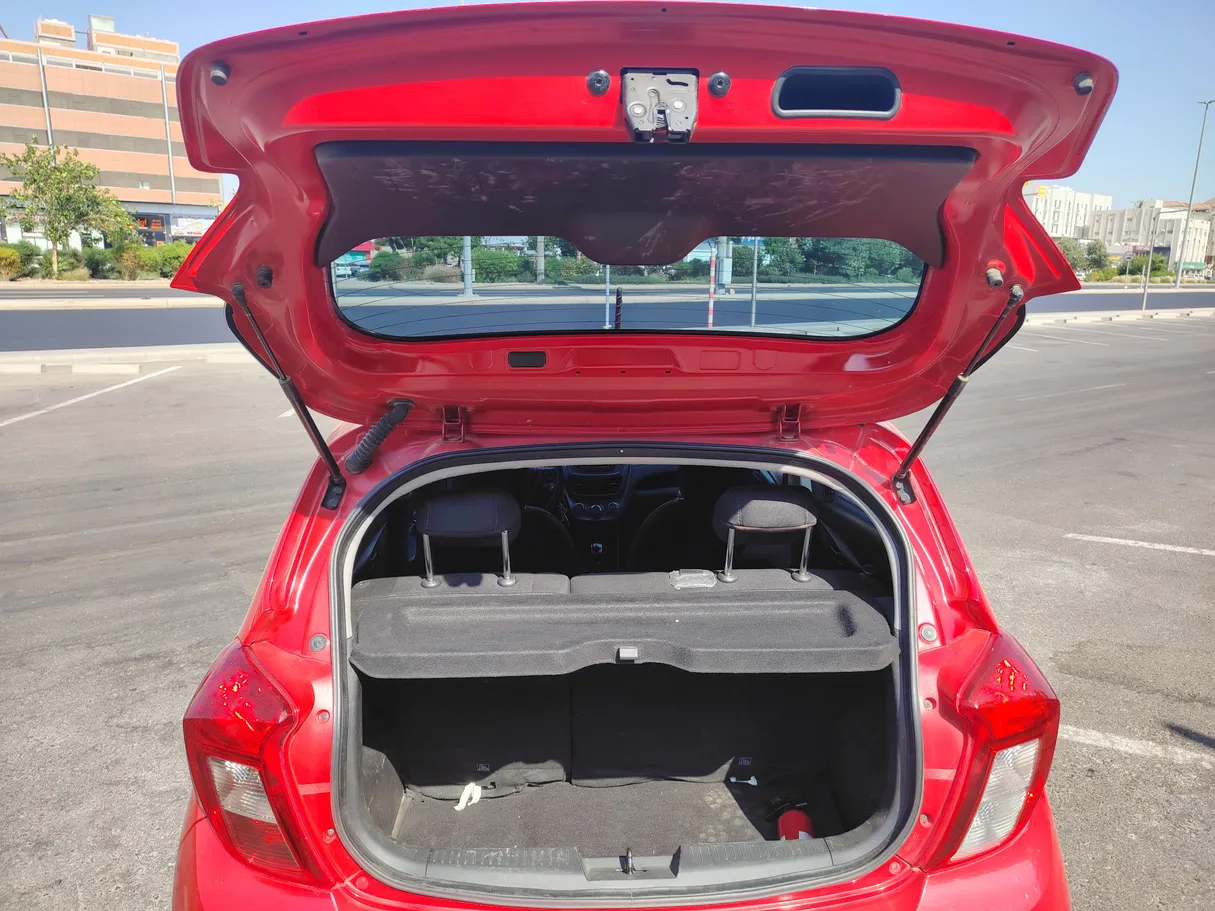 Car image 23
