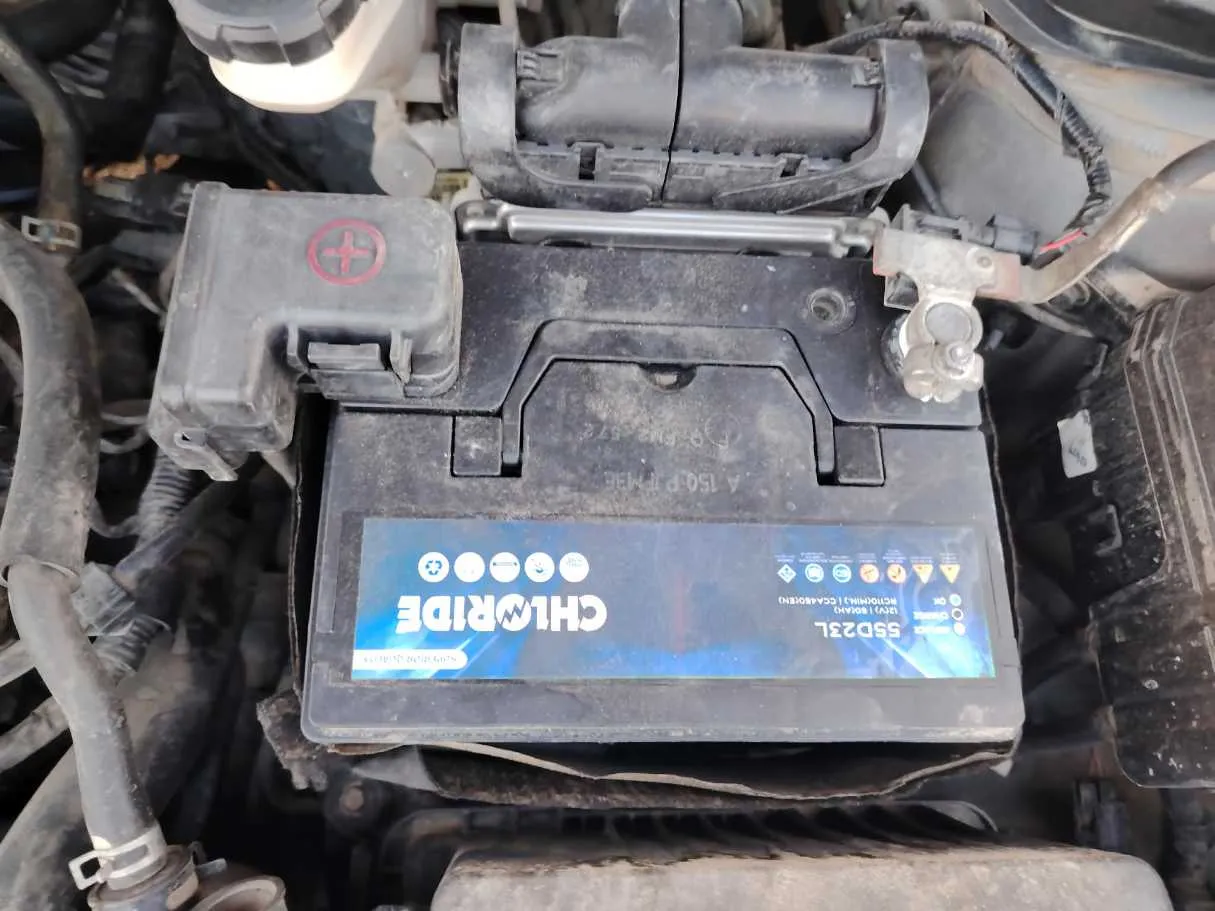 Car image 47