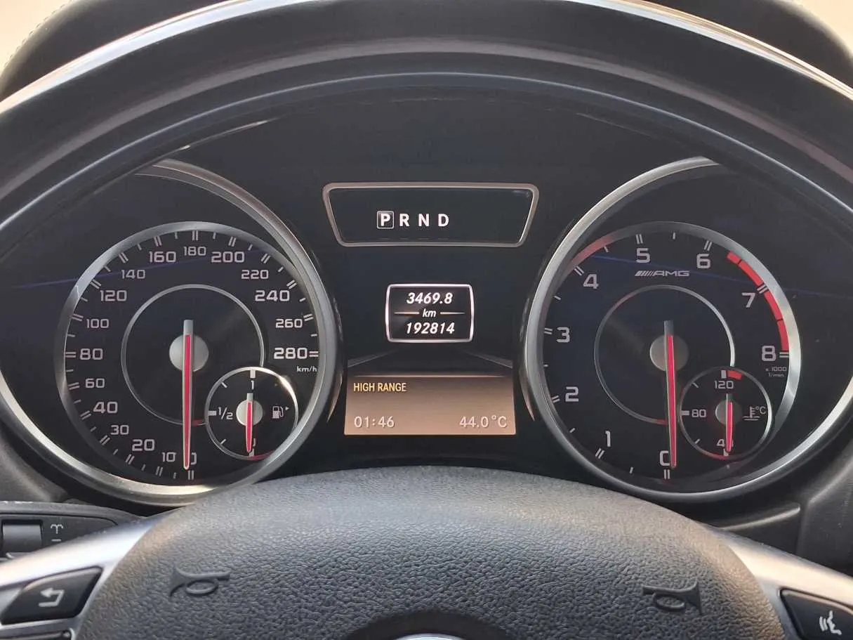 Car image 22