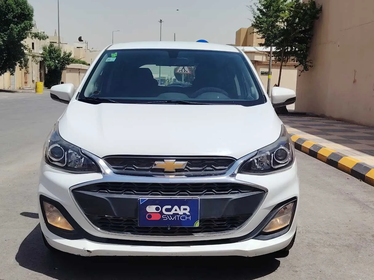Car image 2
