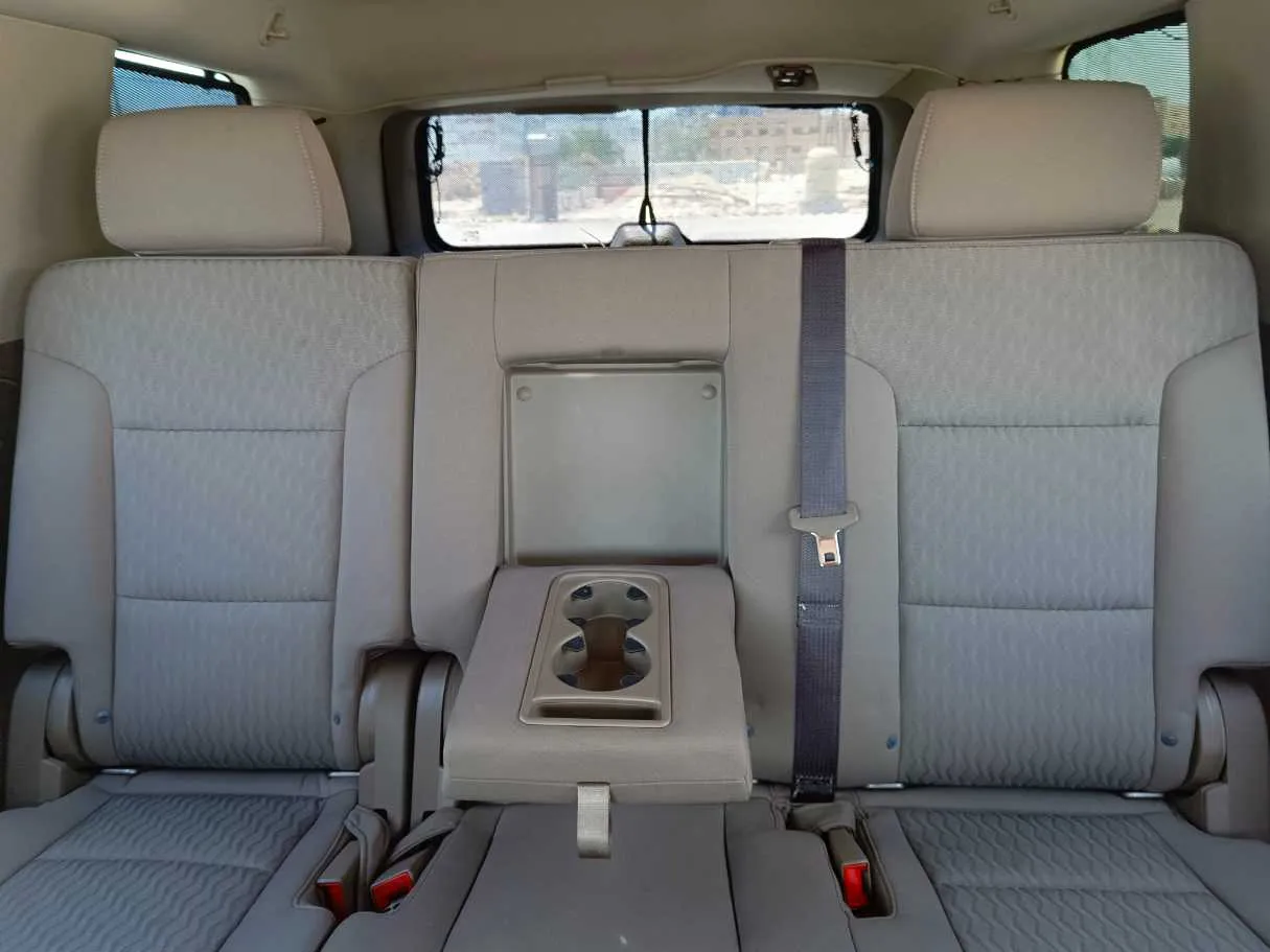 Car image 18