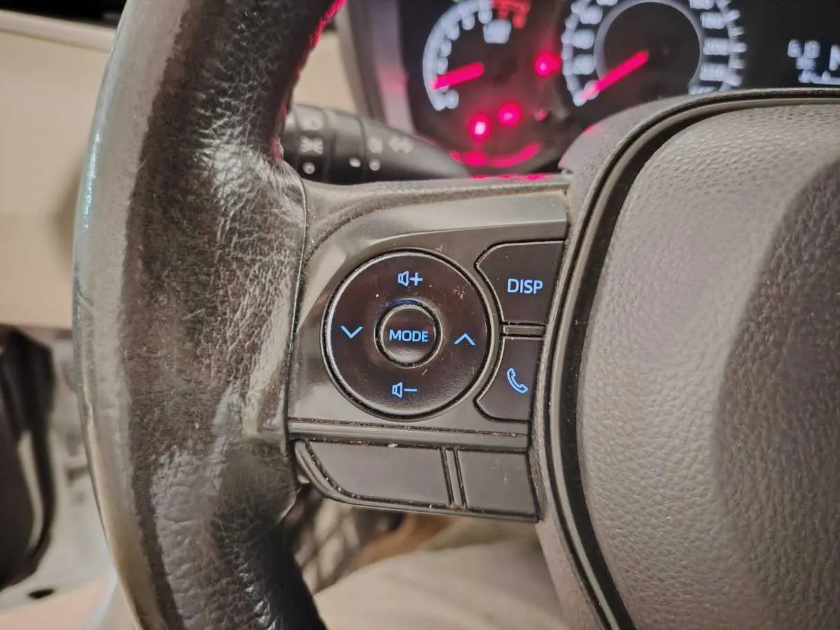 Car image 41