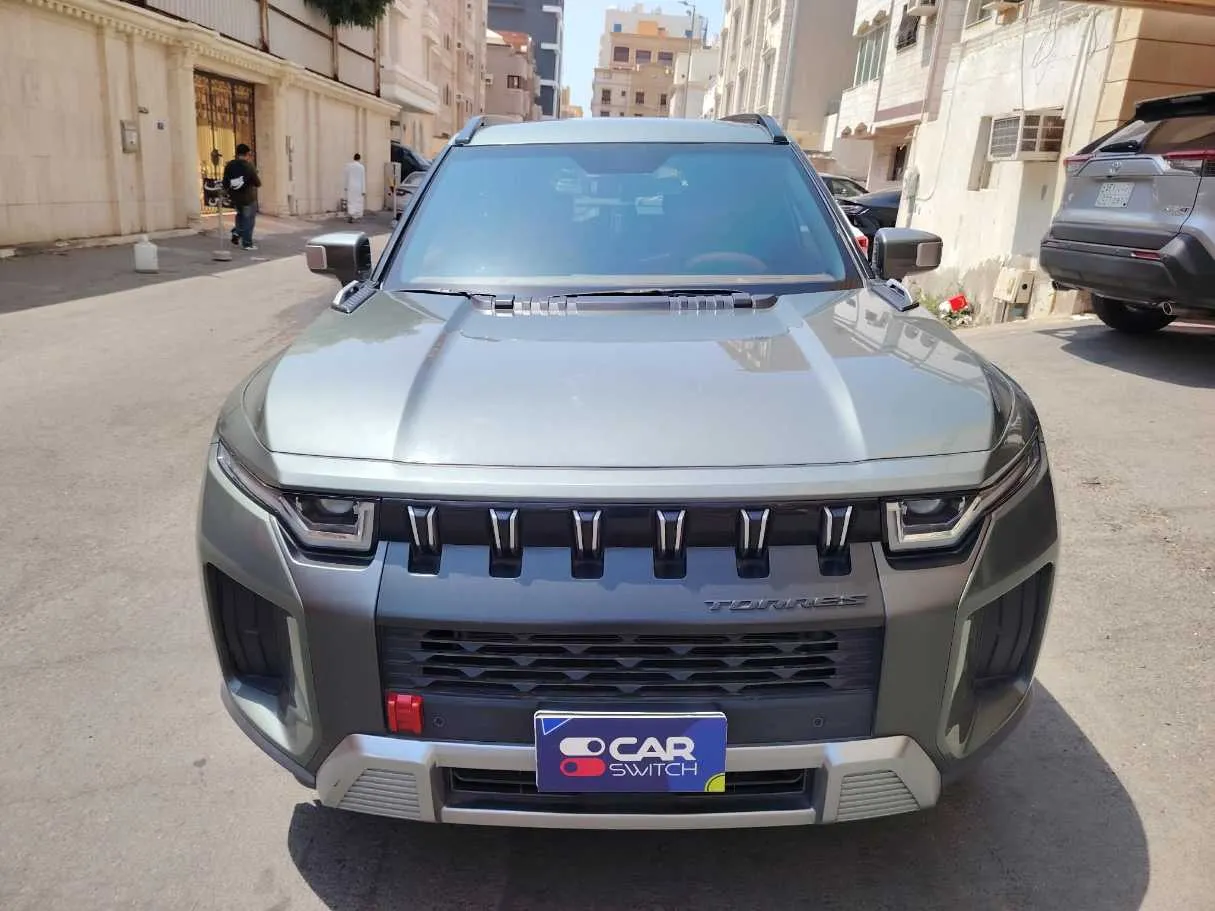 Car image 2