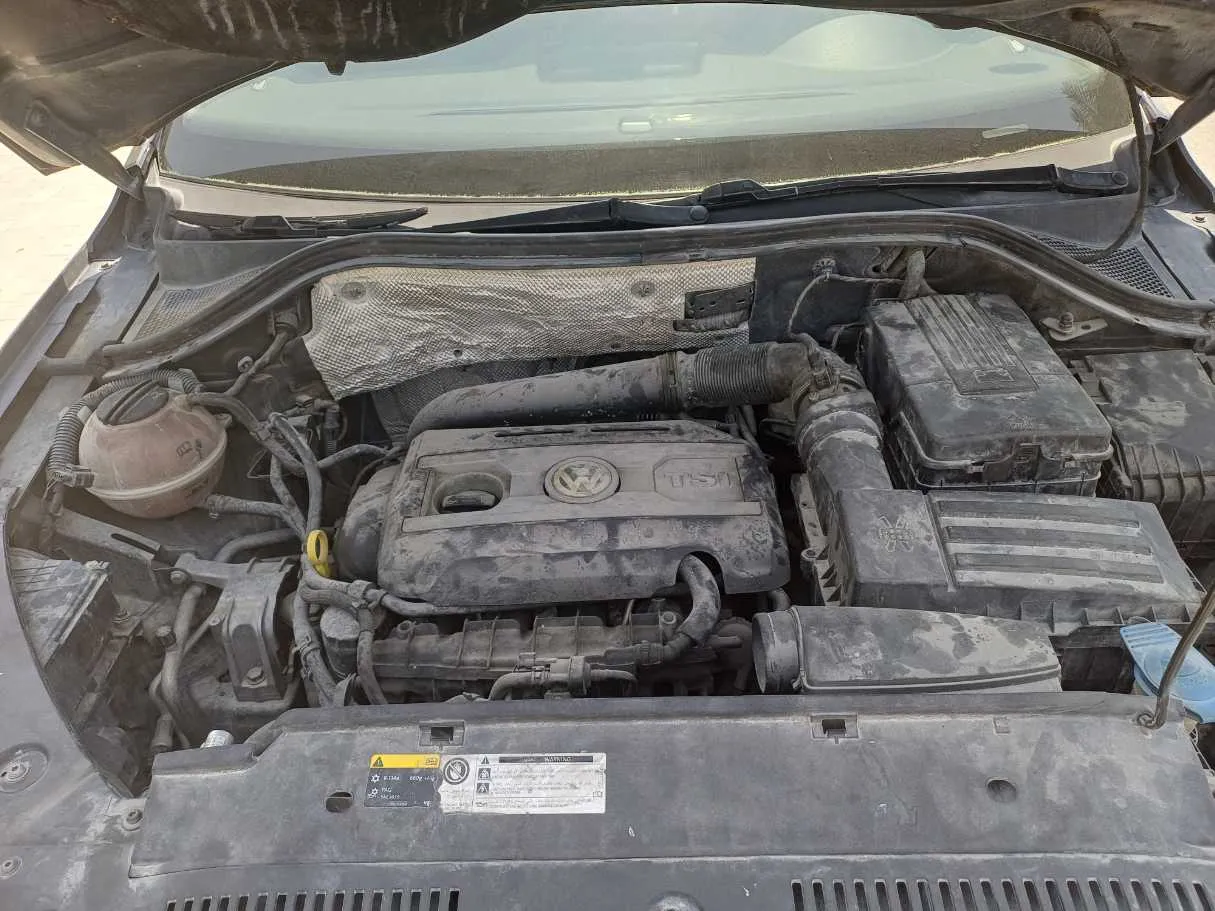 Car image 21