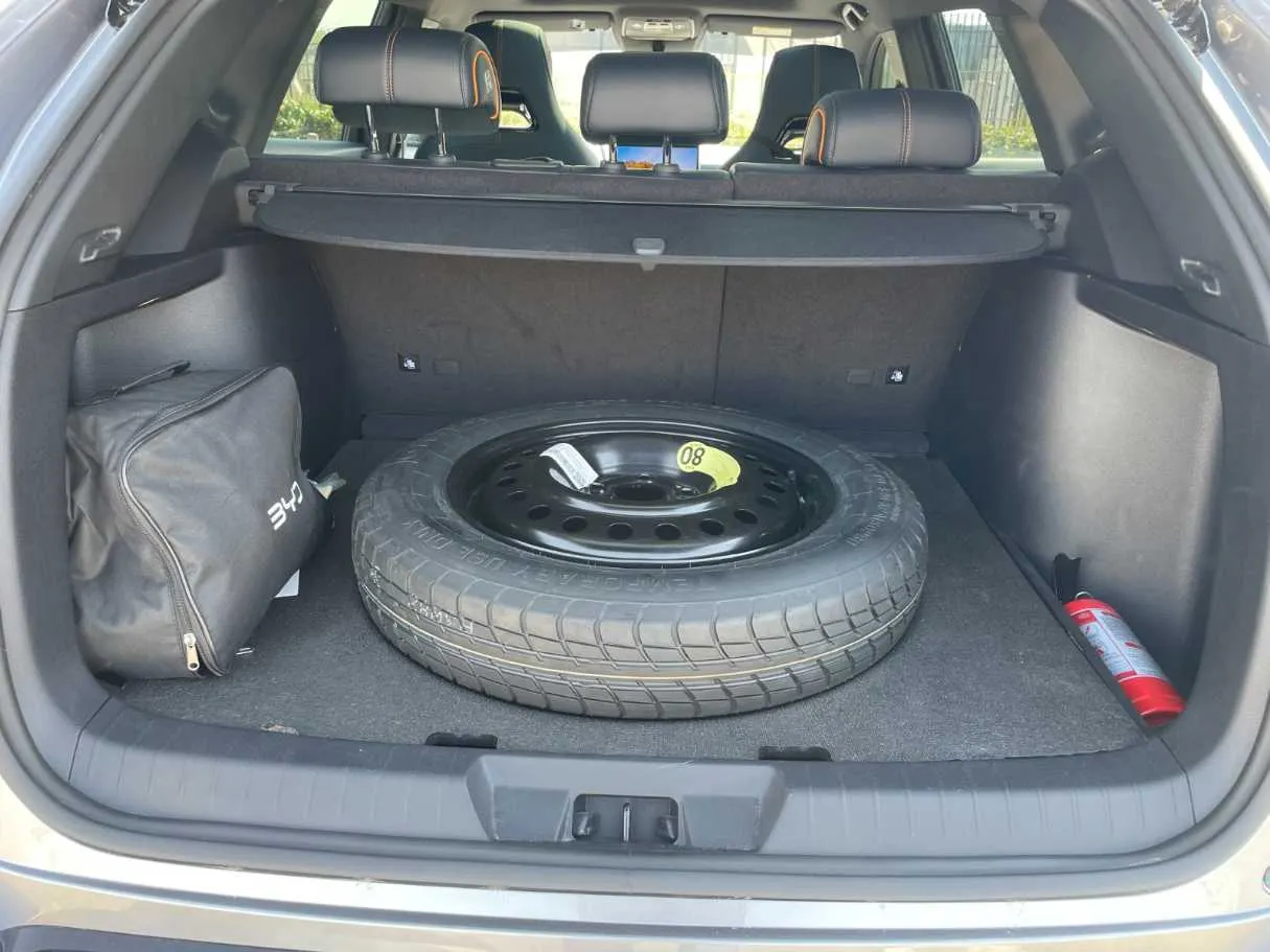 Car image 41