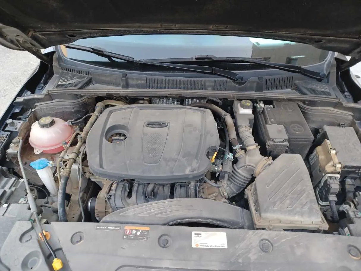 Car image 22