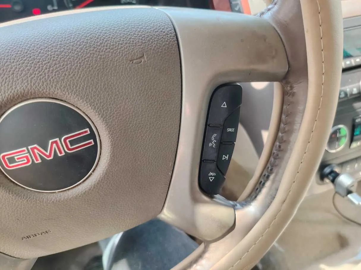 Car image 33