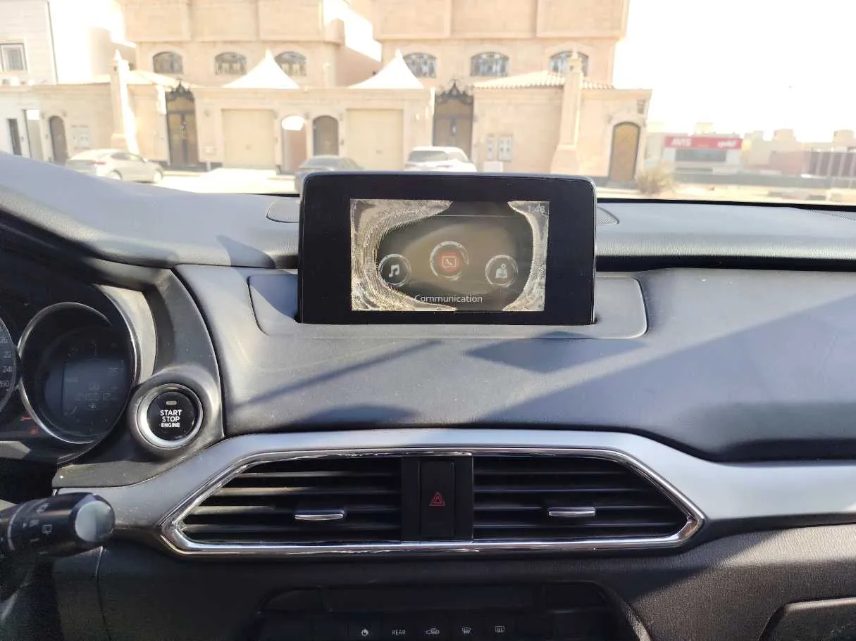 Car image 21