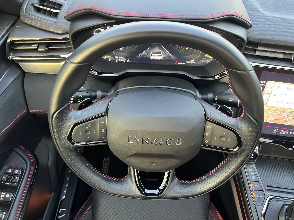 Car image 22