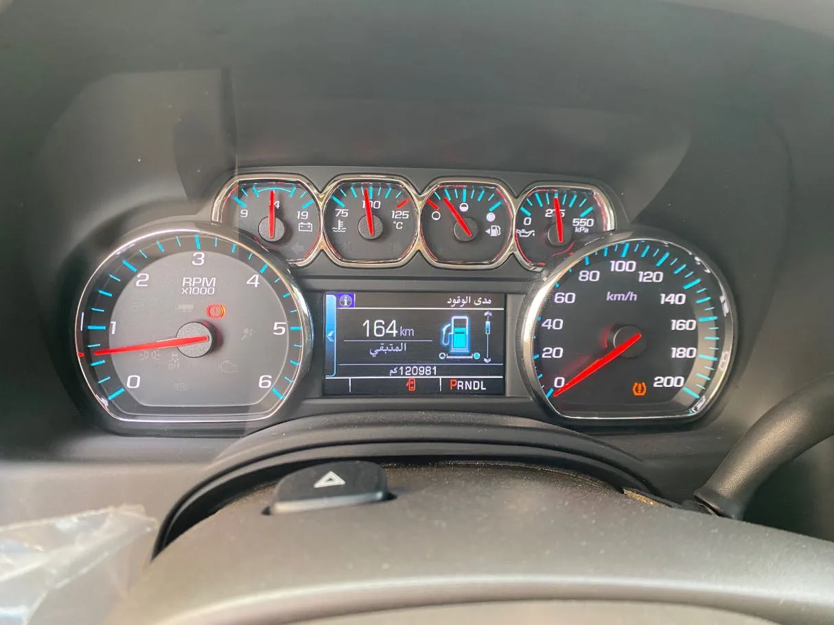 Car image 17