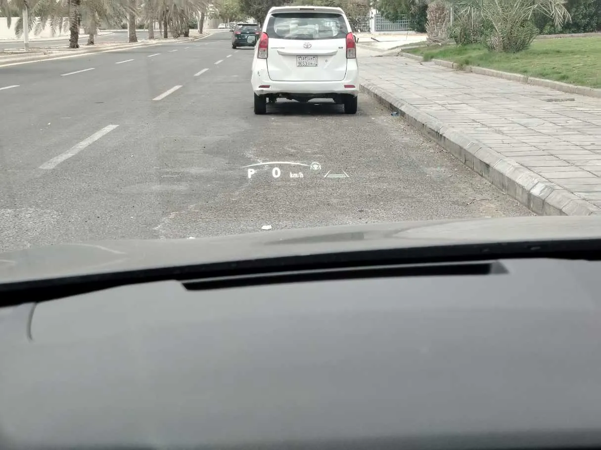 Car image 32